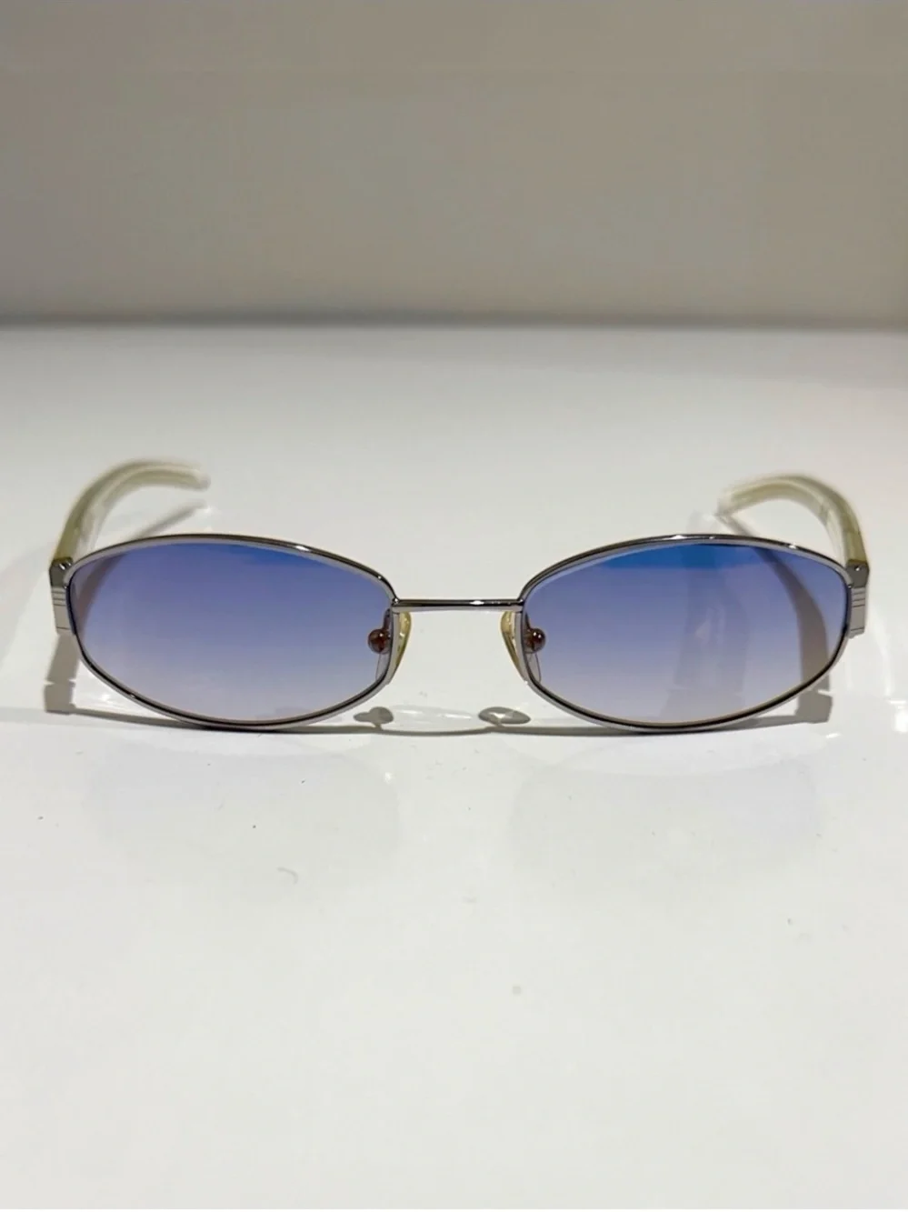 Vintage Burberry B 8970 Oval Custom Blue Lens Sunglasses Silver Nova Check Clear